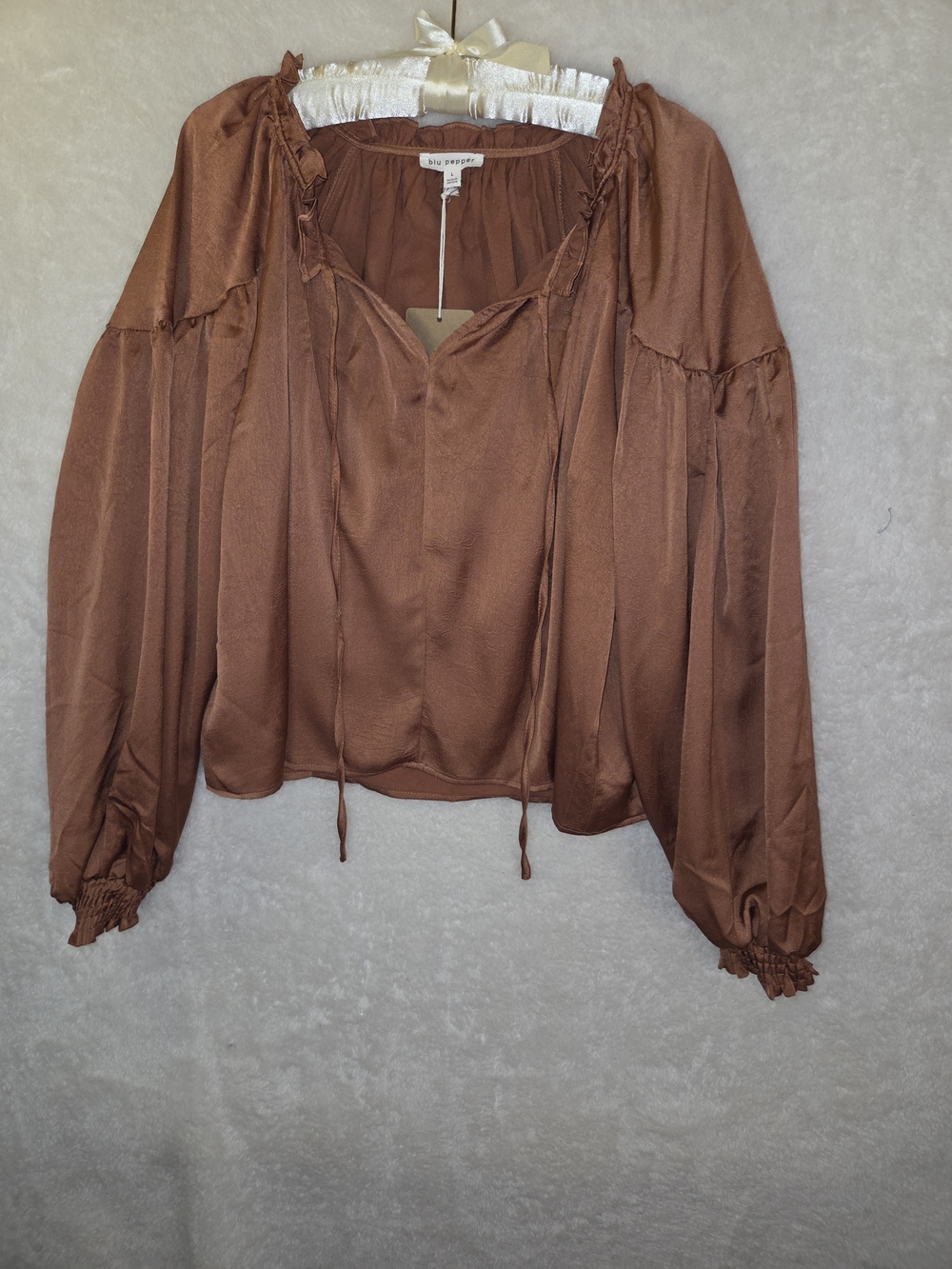 Blu Pepper Boho Copper Satin Peasant Blouse Ruffle Tie Neck Balloon Sleeves Sz L